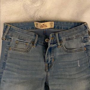 Hollister jeans